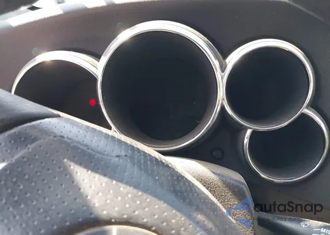 2008 Pontiac Vibe z USA, uszkodzony, nr VIN 5Y2SL65828Z412249